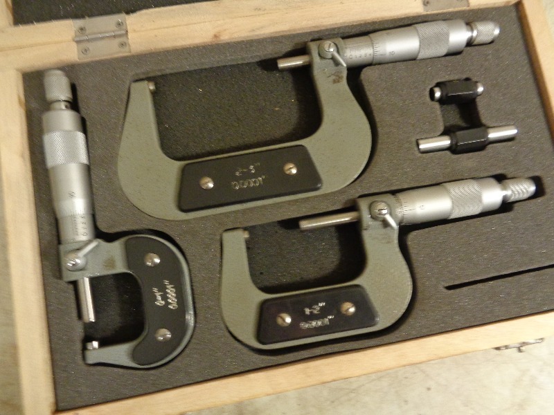 lot 53 image: 3 Pc Machinist Micrometer Set