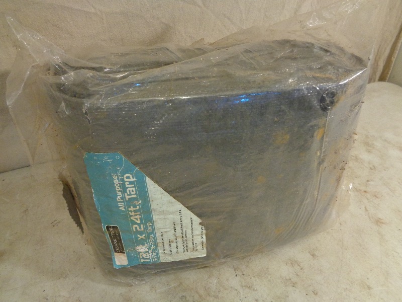 lot 76 image: New 12 x 24 FT Tarp