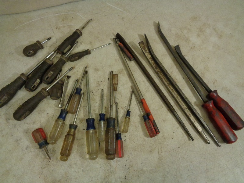 lot 101 image: Pry Bars, Screwdrivers, and More.
