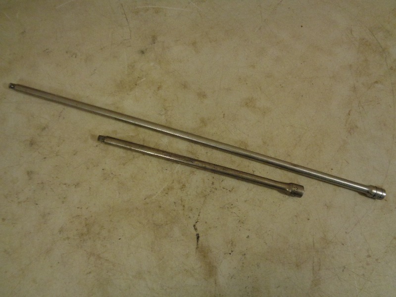 lot 114 image: Snap-On and Mac Extensions