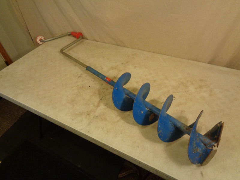 lot 133 image: Ice Auger