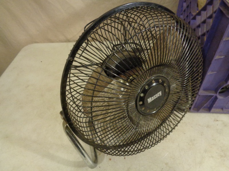 lot 178 image: Fan, Chemicals, and Crate