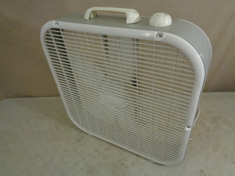 lot 180 image: Lasko Fan