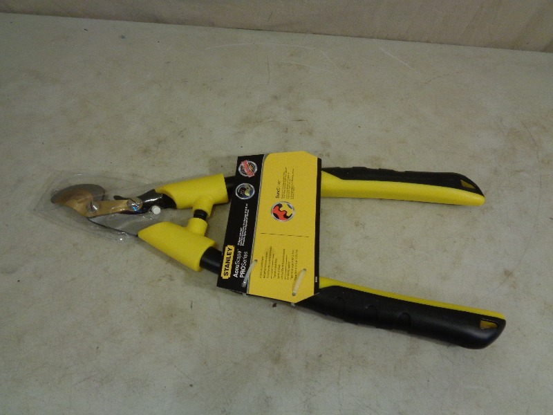 lot 225 image: New Stanley Lopper