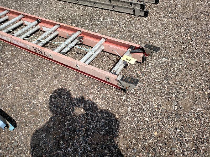 Werner 32 Fiberglass Extension Lad...