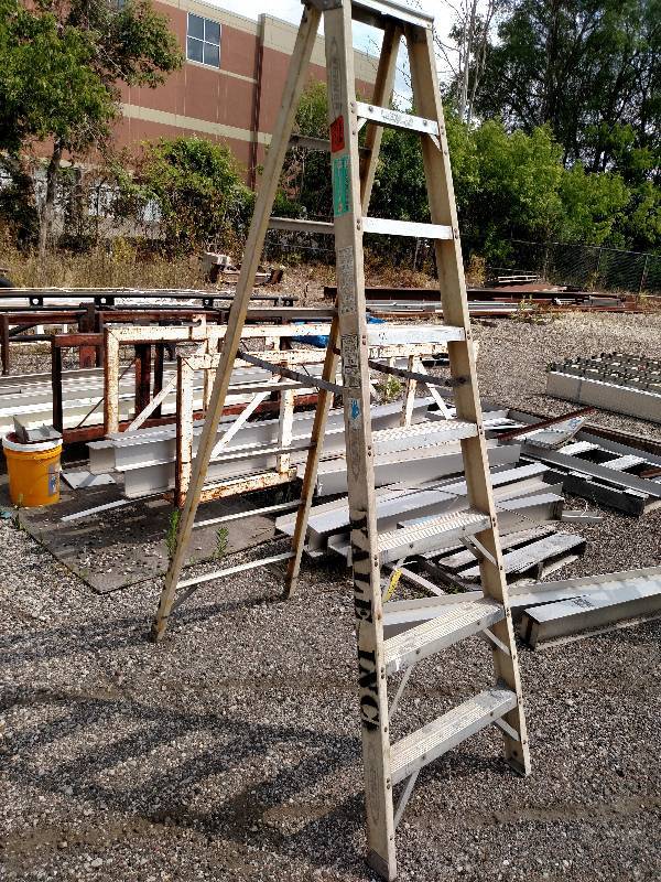 Werner 8 Fiberglass Step Ladder...
