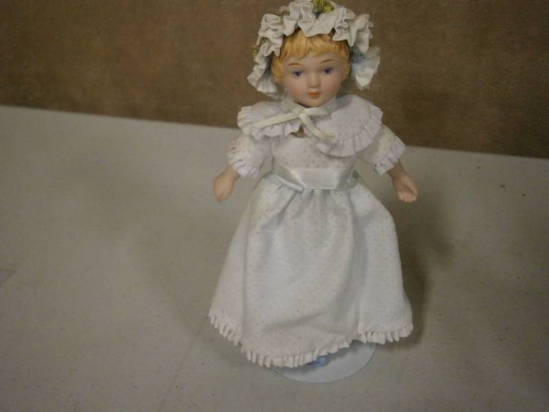 avon victorian collector doll