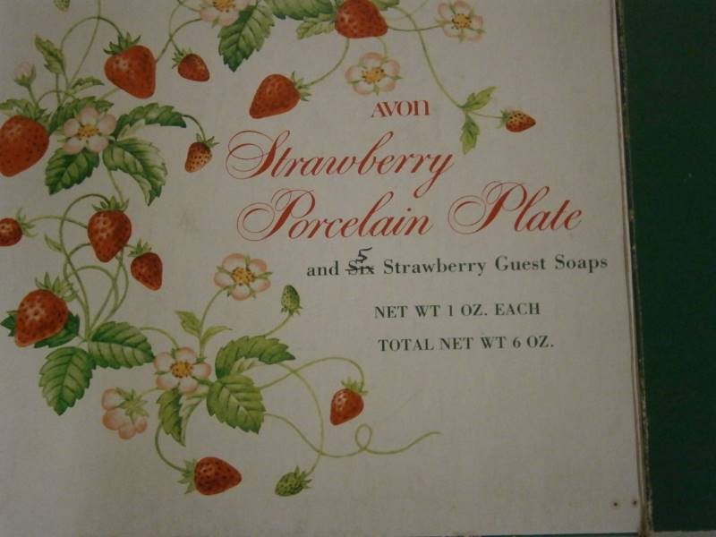 Avon Strawberry Porcelain Plate & Soaps 1978
