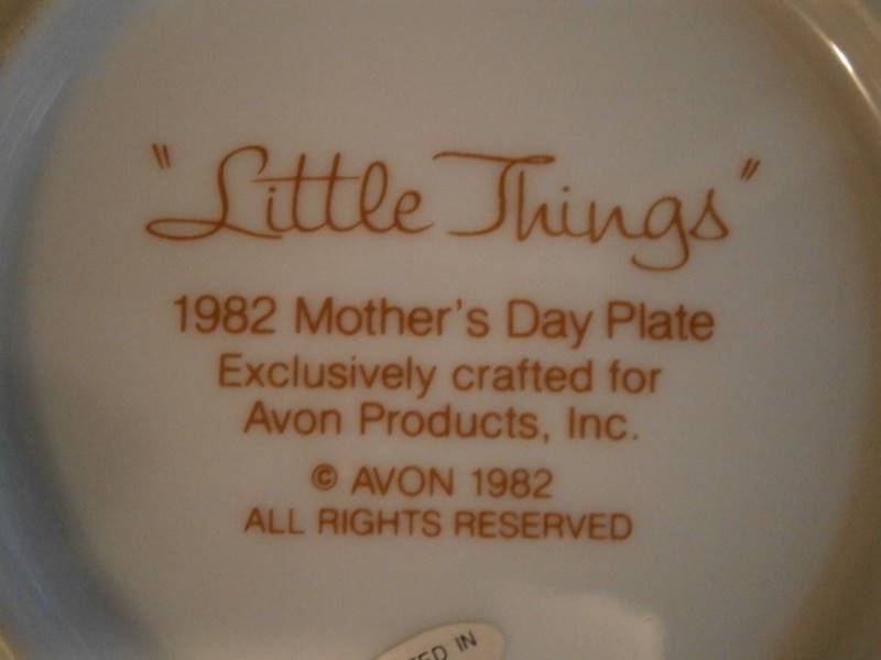 Mothers Day Plate Avon 1982