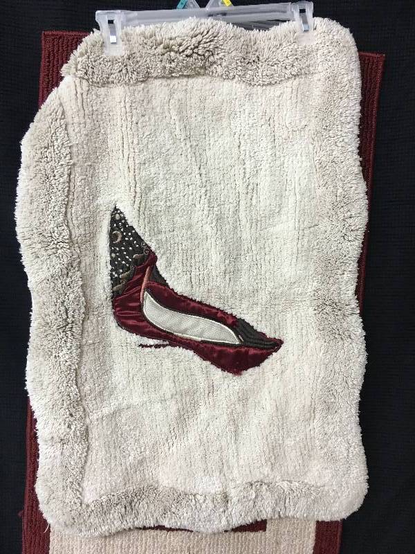 lot 139 image: 2 rugs