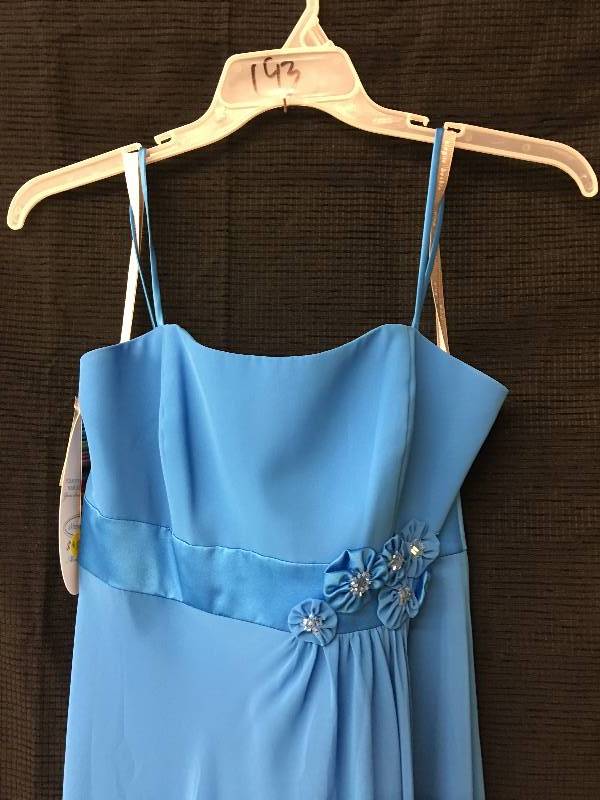 lot 143 image: size 12 blue alfred angelo dress