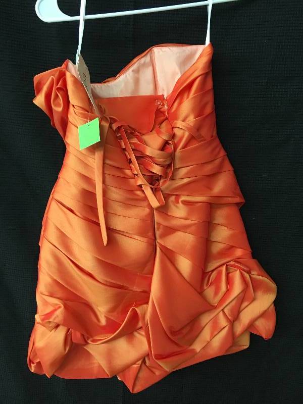 lot 168 image: orange bonny dress size 6