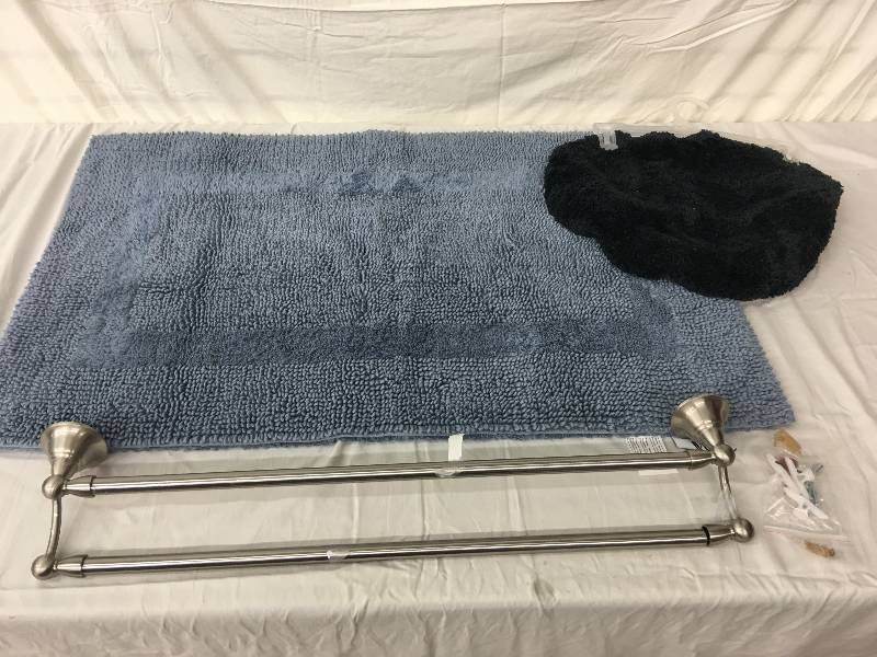 lot 180 image: 2 bathroom rugs