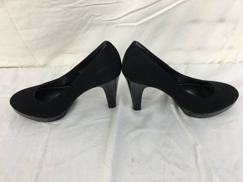 lot 237 image: maurices size 7.5 peyton heels