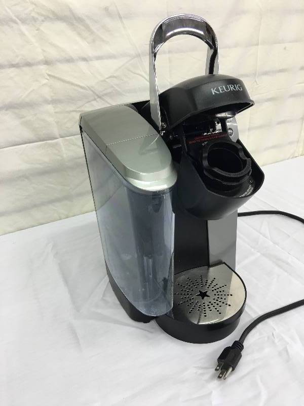 lot 262 image: Keurig B70 Platinum Brewing System