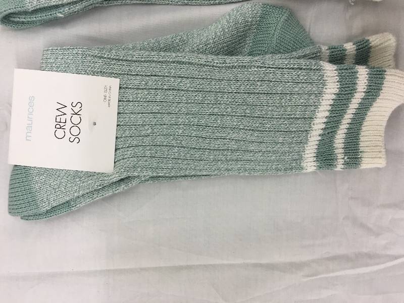 lot 295 image: 8 pairs of soft maurices socks