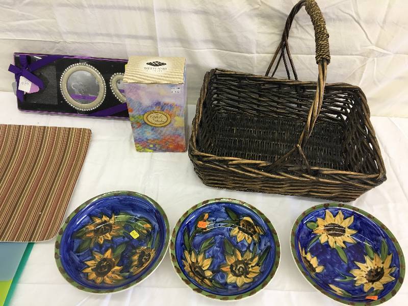 lot 390 image: basket, picture frame, flower bowls
