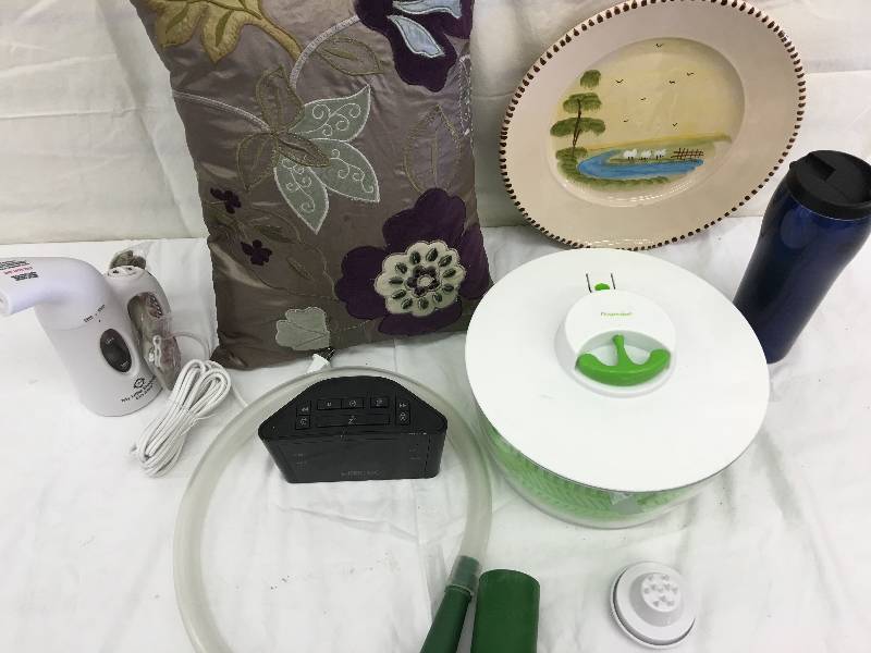 lot 404 image: throw pillow plate and salad spinner