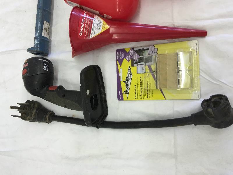 lot 465 image: craftsman flashlight drill bits and headlight
