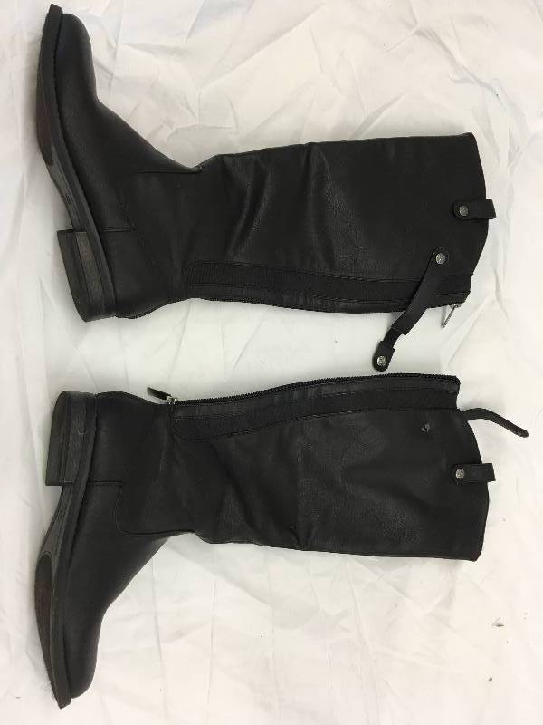 lot 579 image: 7m tonya black boots
