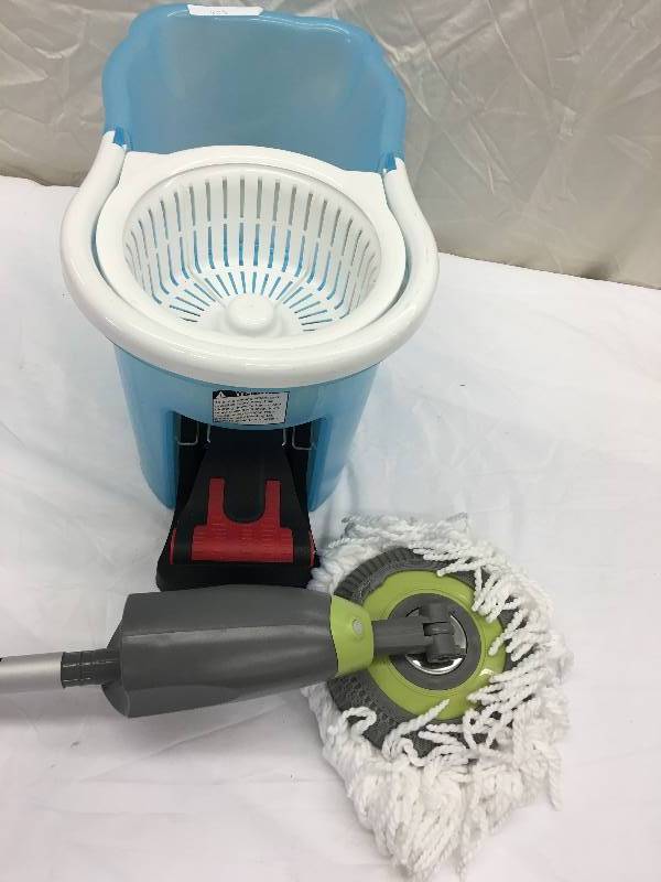 lot 603 image: Hurricane Spin Mop