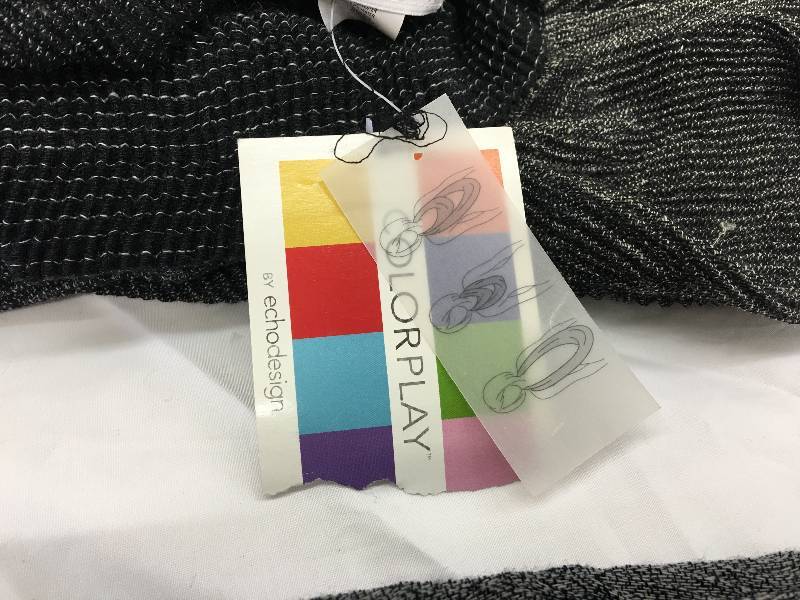 lot 608 image: 2 echo design scarfs