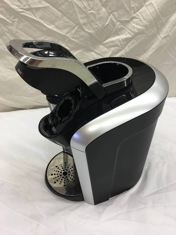 lot 655 image: Keurig K400 2.0 Brewing System, Black  retail $149