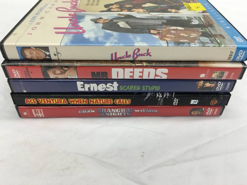 lot 681 image: lot of 5 dvds