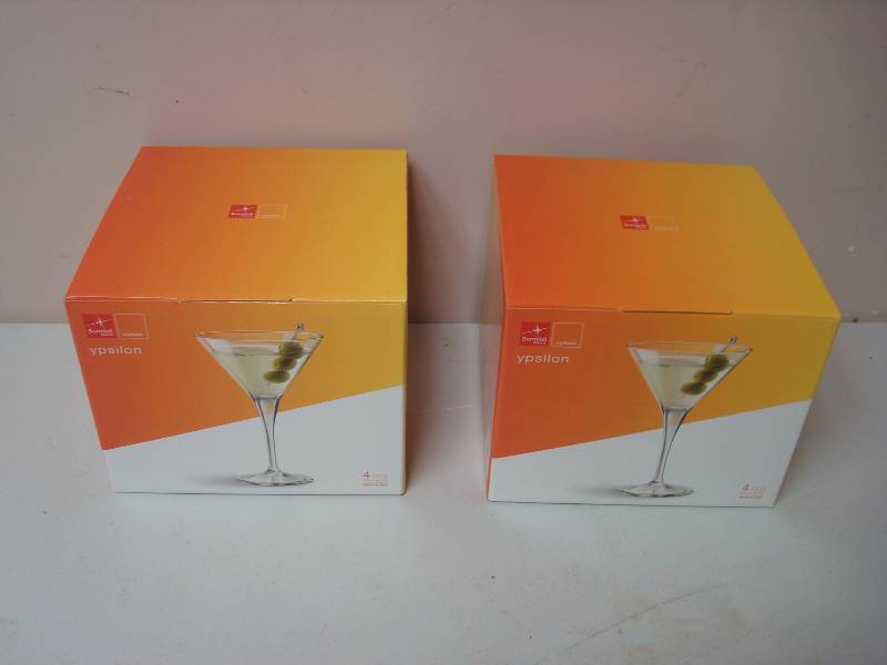 lot 36 image: Two Boxes Of Four New In The Box Bromioli Rocco Ypsilon Martini Glasses, Made In Italy