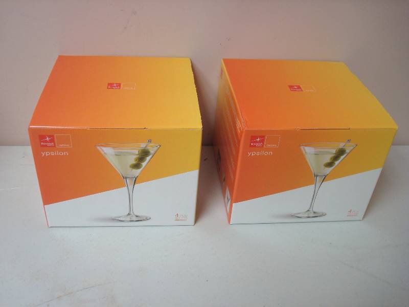 lot 38 image: Two Boxes Of Four New In The Box Bromioli Rocco Ypsilon Martini Glasses, Made In Italy