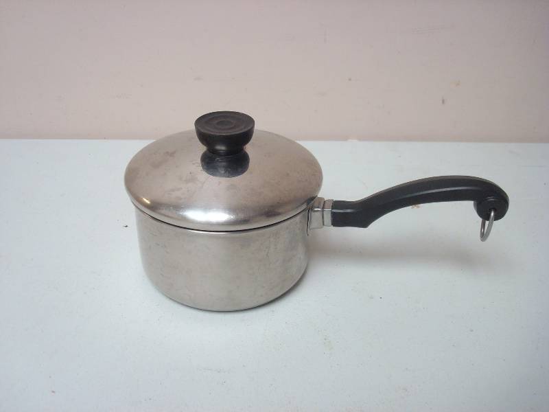 lot 53 image: Farberware Aluminum Clad Sauce Pan With Cover