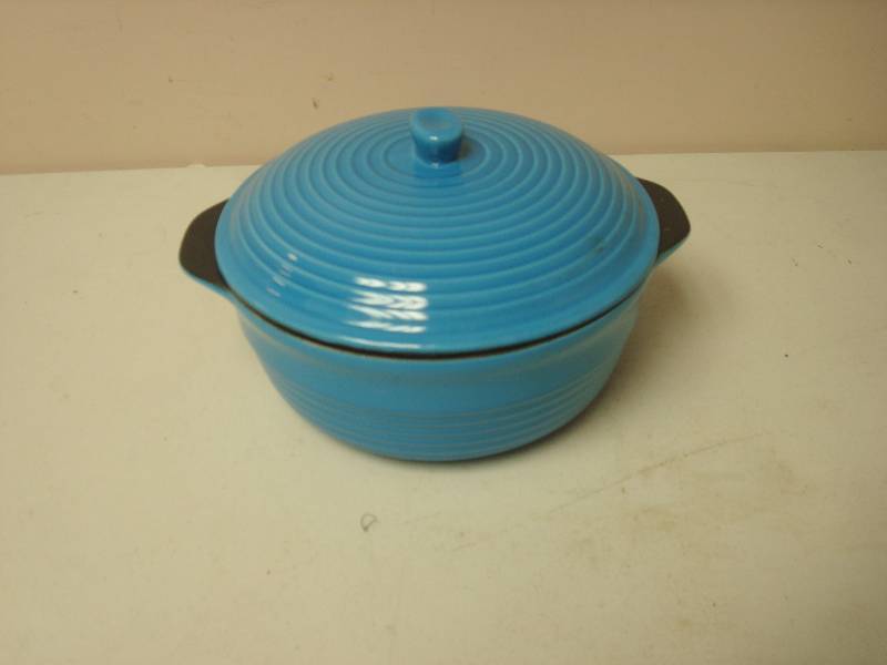 lot 54 image: Blue Ceramic Bakeware Dish Good Condition