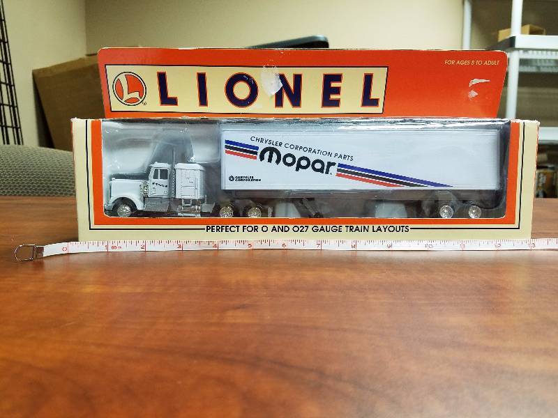lot 10 image: Lionel Chrysler Corporation Parts