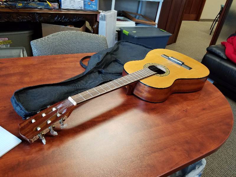 lot 36 image: J Reynolds JR15N 36-Inch Student Guitar with Bag