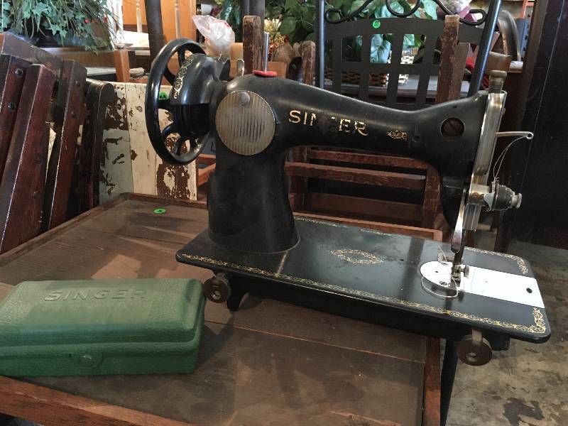 Vintage Singer Sewing Machine
