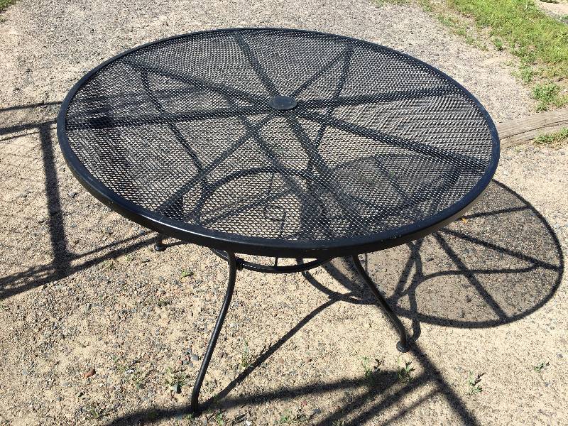 New Picnic Table