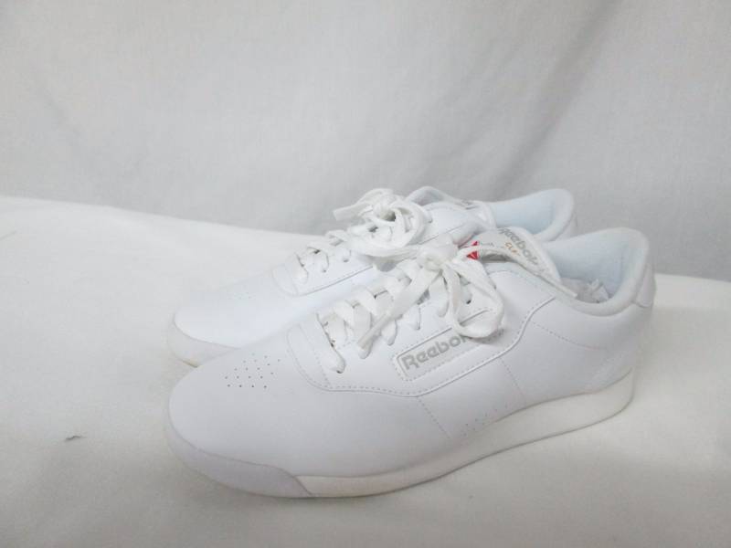Reebok Womens Princess Classic Athletic Shoe