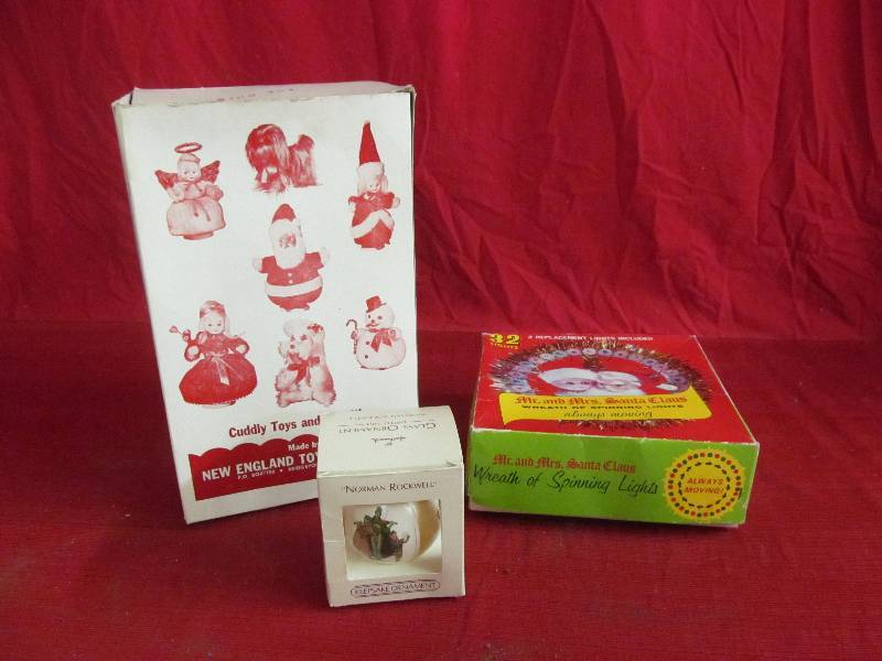 Vintage Christmas Collectables