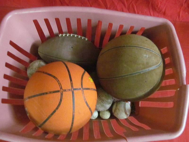 balls