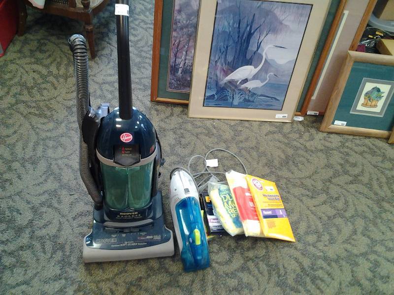 Hoover Upright, Dirt Devil Spot Scrubber, Assorted Bags