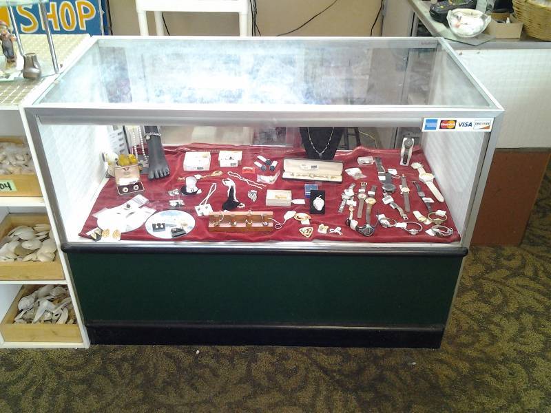 Lighted Glass Display Case 48x24x36