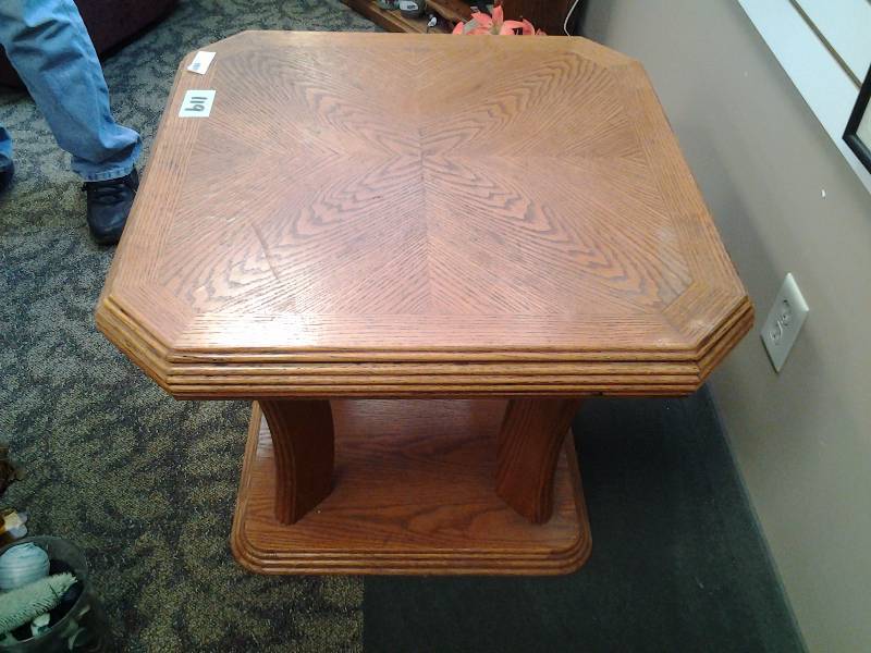 Oak Side Table 27x27x22