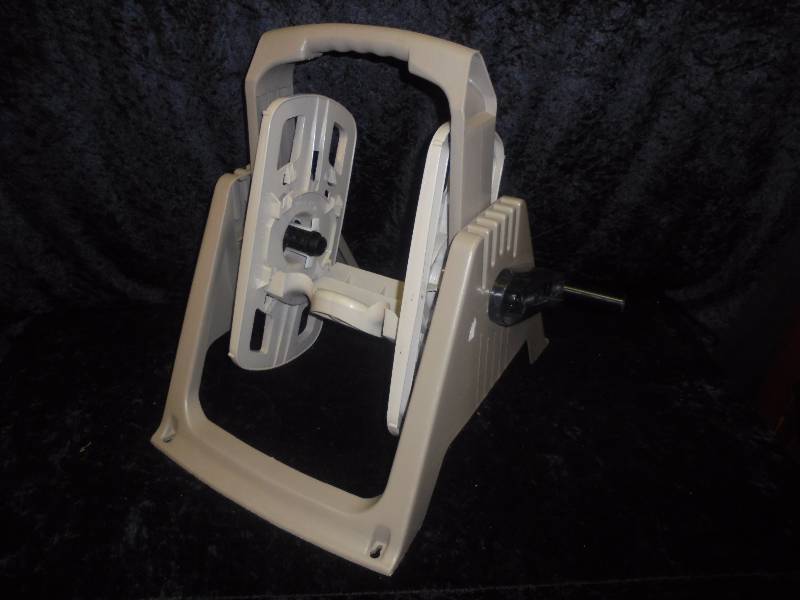 lot 46 image: Hose Reel