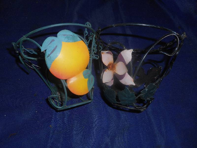 2 VINTAGE METAL HANGING BASKETS