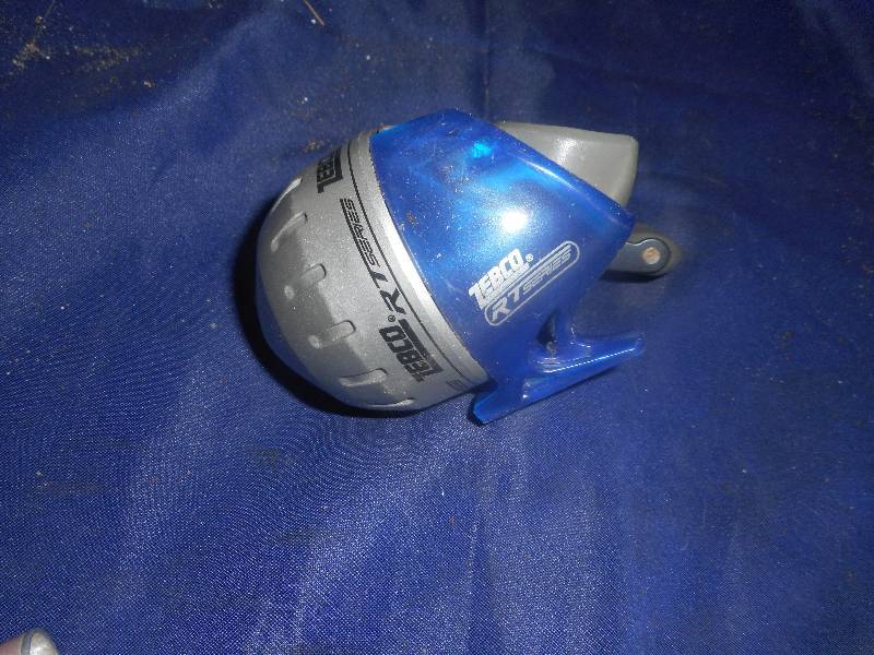 ZEBCO CLOSE FACED REEL