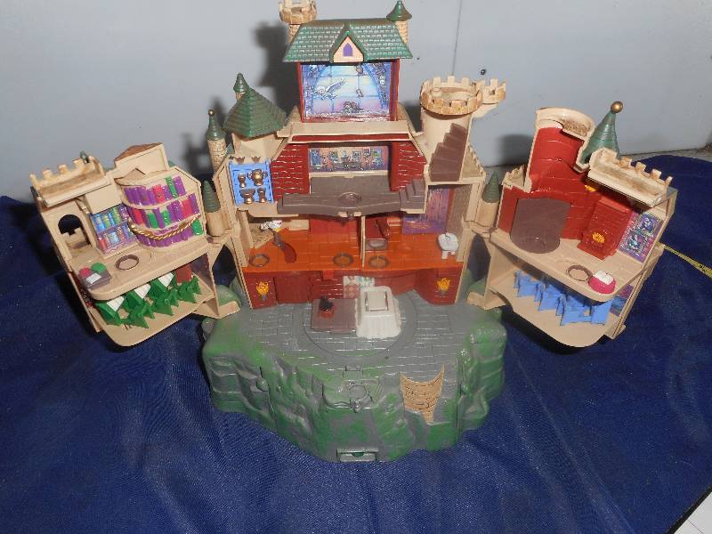 CHILDS TOY