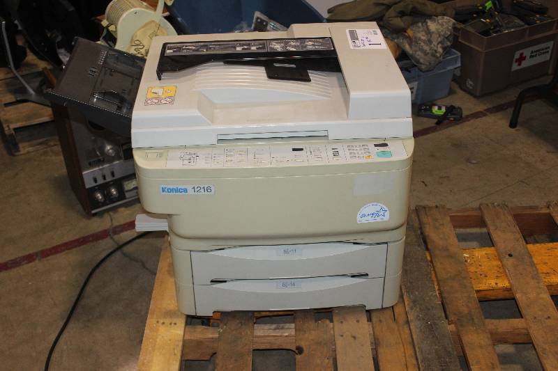 lot 1 image: Konica 1216 Printer