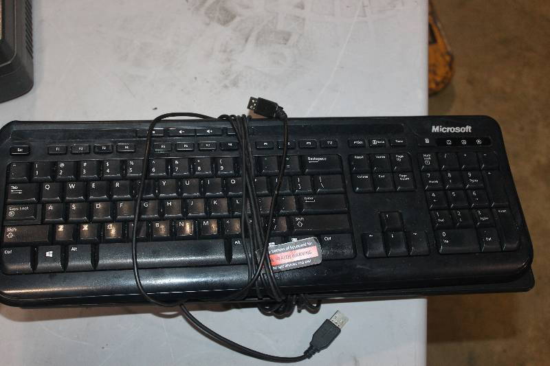 lot 67 image: Lot of (4) Electronic Equipment Including 2) Dell,Microsoft Keyboards AND 2) Dell Mouse