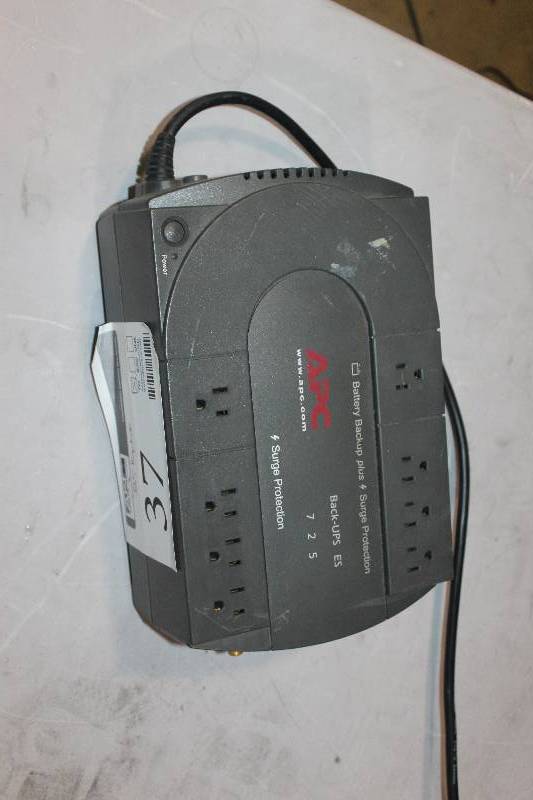 lot 37 image: APC Back-UPS ES 725