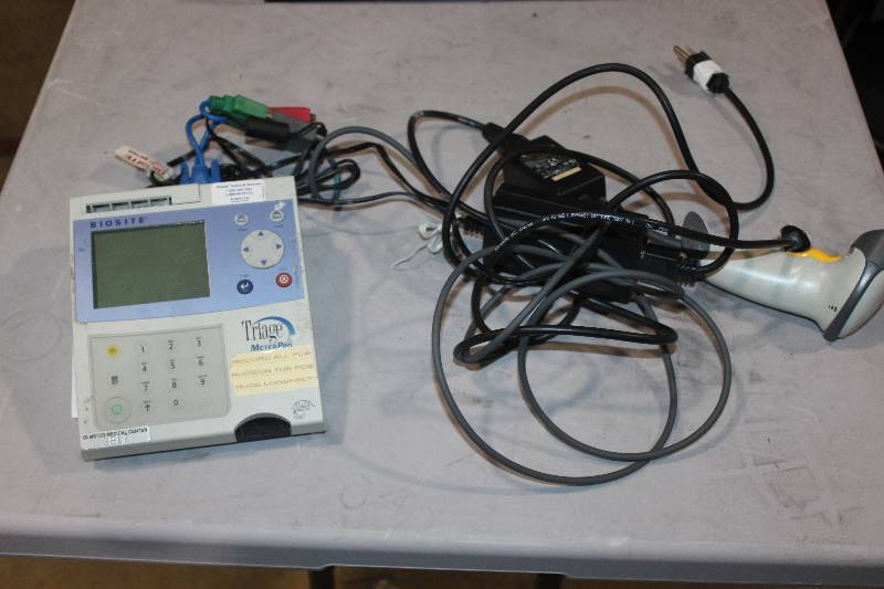 lot 45 image: Biosite Triage Meter Pro w Scanner